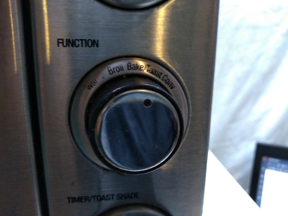 Cuisinart Toaster Oven Electric Countertop Broiler with Convection TOB