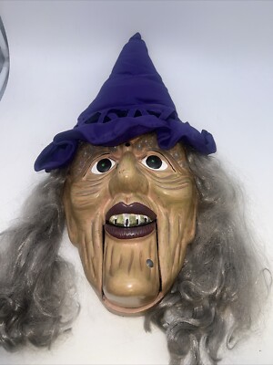 Gemmy Singing Animated Witch Head Face Door Hanger Sings ''Evil Ways''  Halloween