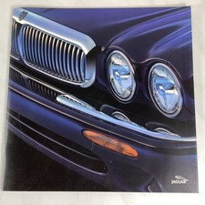 JAGUAR XJ SERIES LF Sales Brochure 2000 #JLM/10/02/04/00 XJ8 XJR Sovereign