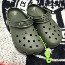 Original Crocs Classic Clog - Army Green   - Women W9 / Men M7 - Brand New