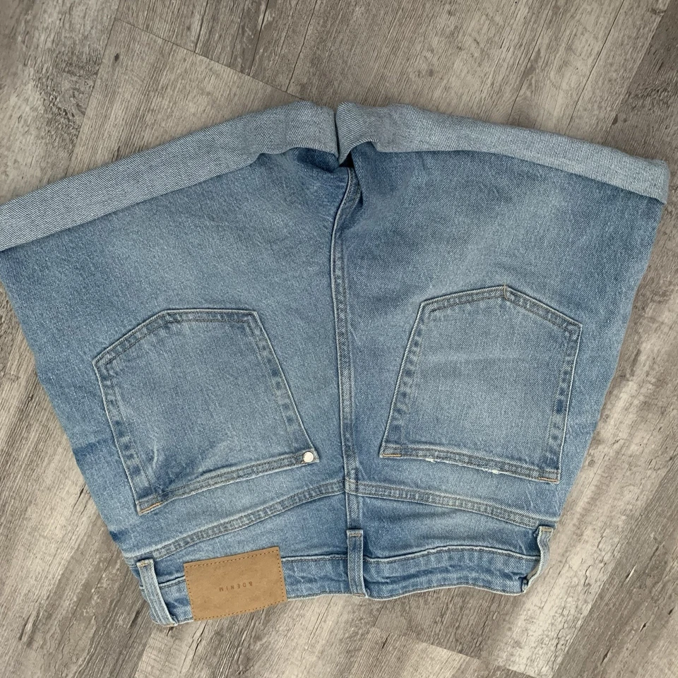 &Denim H&M 妈妈短裤女式 2 码铐超高腰标准版型蓝色牛仔布 — 第 3/4 张图片