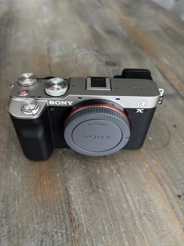 Sony Alpha 7C, photo 3 of 5