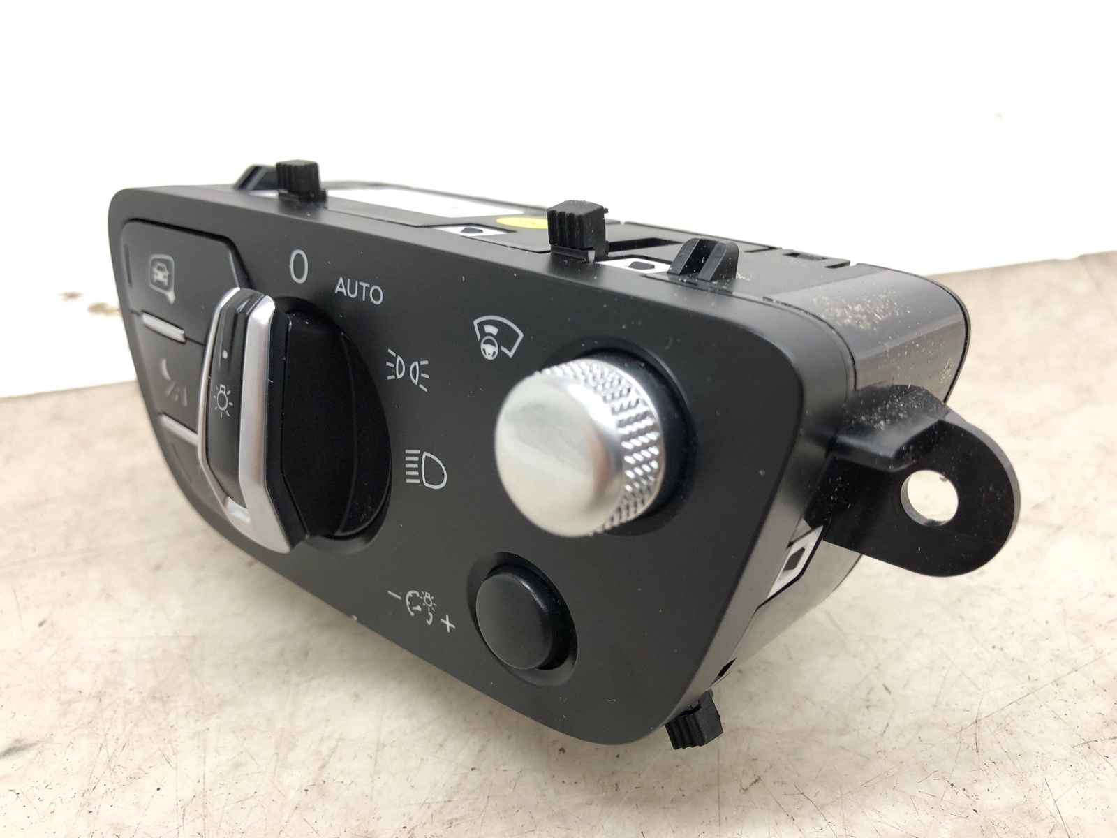 2016-2020 BENTLEY BENTAYGA DASH HEADLIGHT NIGHT VISION CONTROL SWITCH 36A941531A