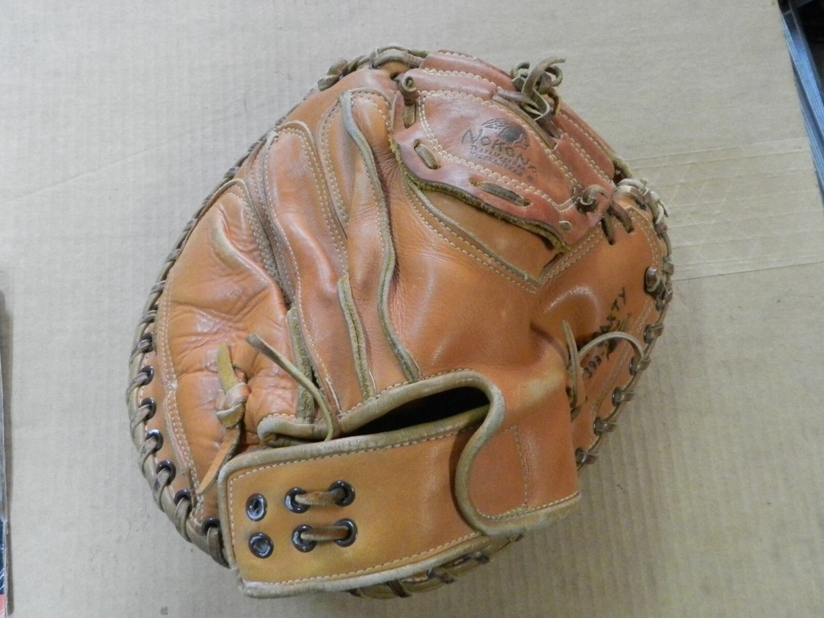 カンナ最終セール Nokona Leather Catchers Mitt CM47 32'' Pro Line Professional Model