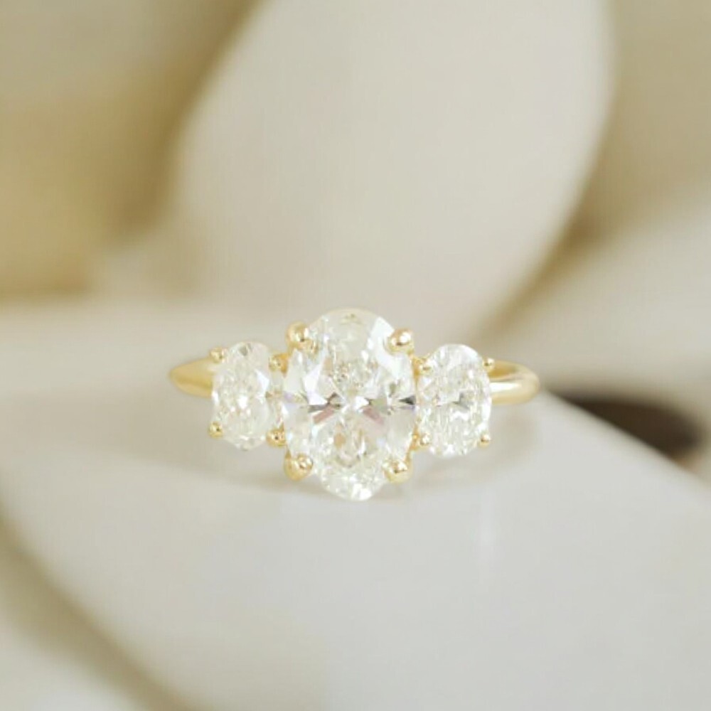 Oval Cut Lab Created Diamond IGI Certified Ring 18K Yellow Gold 2.00 Ct