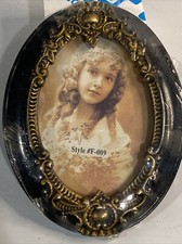 Gorgeous Picture Frame Ornate Black  Gold Standing 5x6.5 Frame. A47