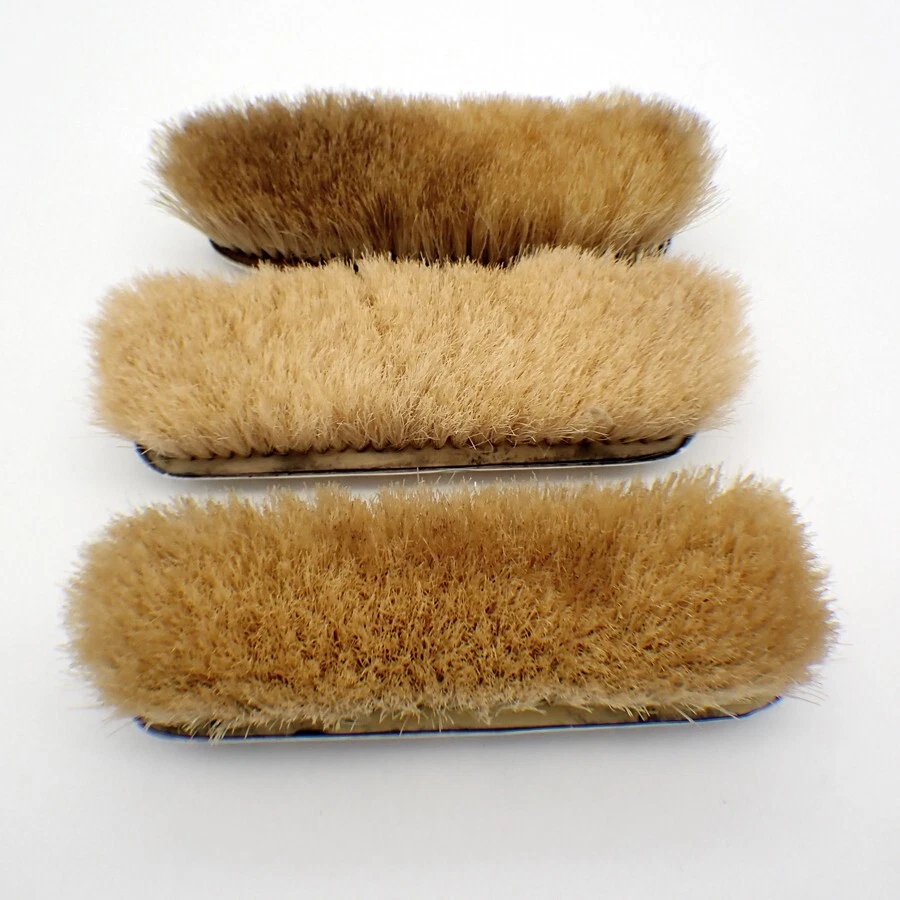 Repousse 3 Clothes Brushes Set Gorham Whiting Sterling Silver Monograms - Изображение 2 из 4