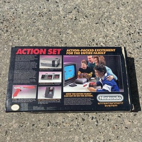 Juego de acci&oacute;n original Nintendo NES consola SOLO EN CAJA con espuma de poliestireno