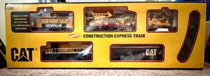 Caterpillar CAT Construction Express Toy Train Set 5 Cars 14'+ of Track - 2007