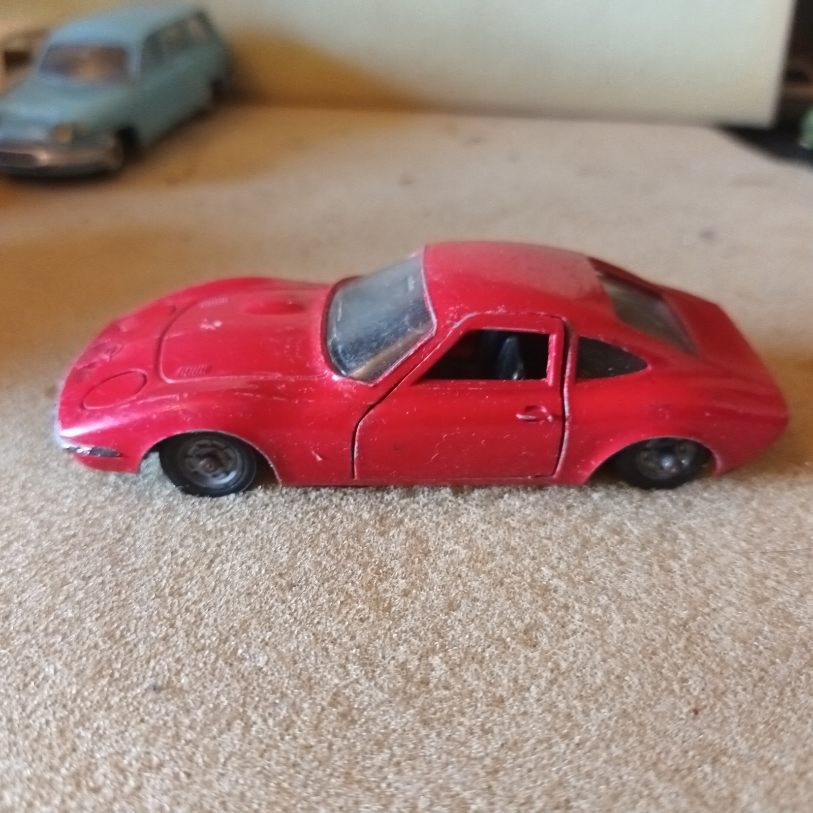 Solido Opel GT 1/43 – Miniature Collection Réf 171 – Occasion