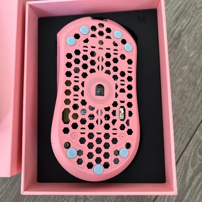 Souris FinalMouse UltralightX Sakura ULX – 20k DPI, Wireless, Commande Confirmée (petite Taille)