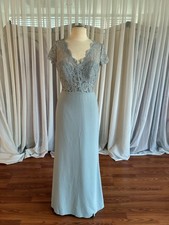 mother of the bride dress size 8 crepe material skirt and marquis lace bodice