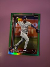 2025 Topps #390 Vidal Bruján Chicago Cubs Green Rainbow Foil Parallel /99