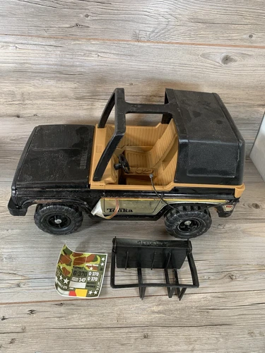 Vintage 1978 Tonka Mighty Ford Bronco MR-970 4X4 Black & Gold w/ Accessory - 1:6