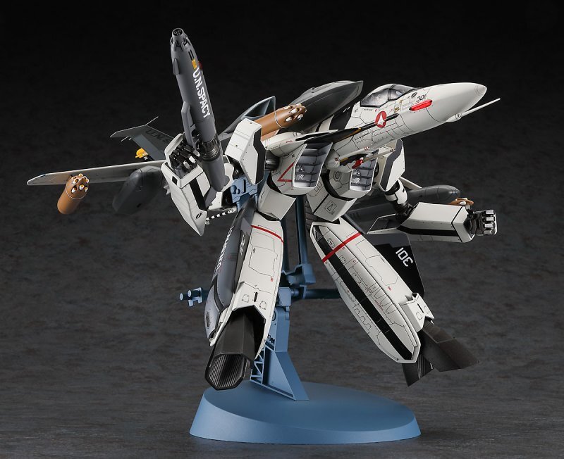 Hasegawa 65889 1/72 Scale Model Kit Macross Zero VF-0S Gerwalk w