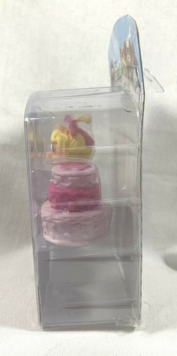DISNEY JUNIOR MUPPET BABIES POSEABLE PIGGY AND BIRTHDAY CAKE UNOPENED - Picture 3 of 6
