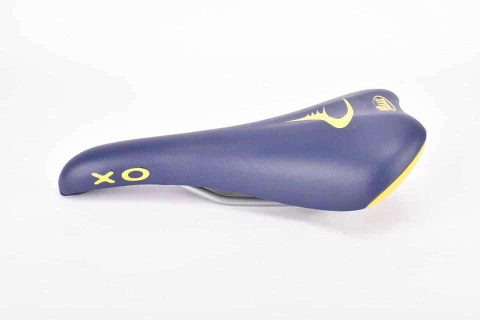 NOS Blue & Yellow Pinarello labled Selle Italia XO Saddle from the 2000s - Image 4 of 4