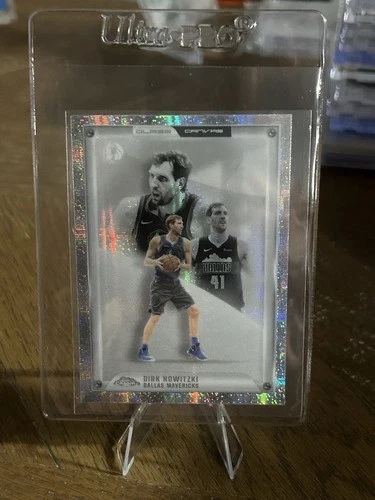 2025 Topps Chrome Dirk Nowitzki Base (RAW)