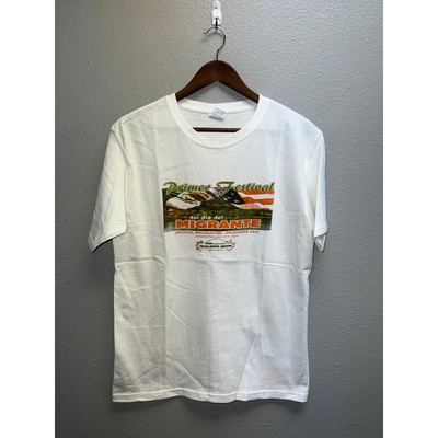 Primer Festival Shirt Del Dia Del Migrante White Graphic Tee Medium