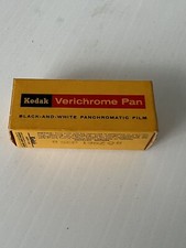 Vintage Kodak Verichrome Pan VP exp - sept. 1967 still sealed infoil in originad
