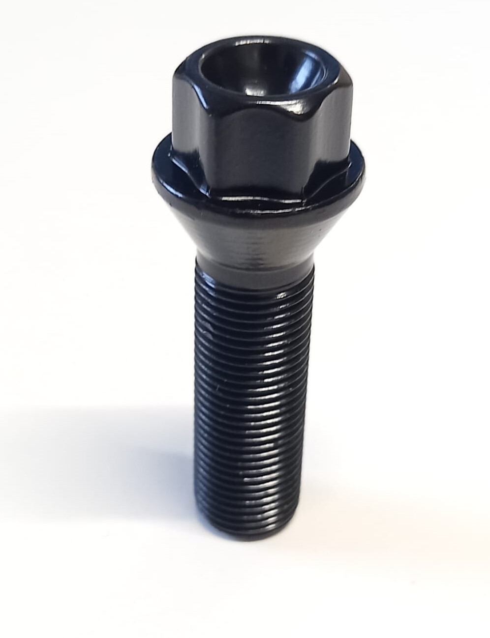 20 Black BMW Wheel Bolts for 5 Series F07 F10 F11 F90 G30 G31 40mm