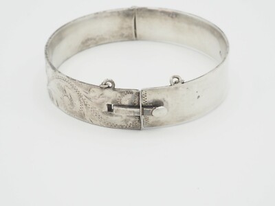 ETRO vintage bangle 100連ブレスレット Vintage Lot of East Asian Oxidized Silver Bangle Bracelets