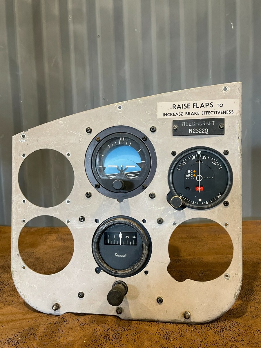 Vintage Aviation1963 Beechcraft 23 Musketeer Instrument Control