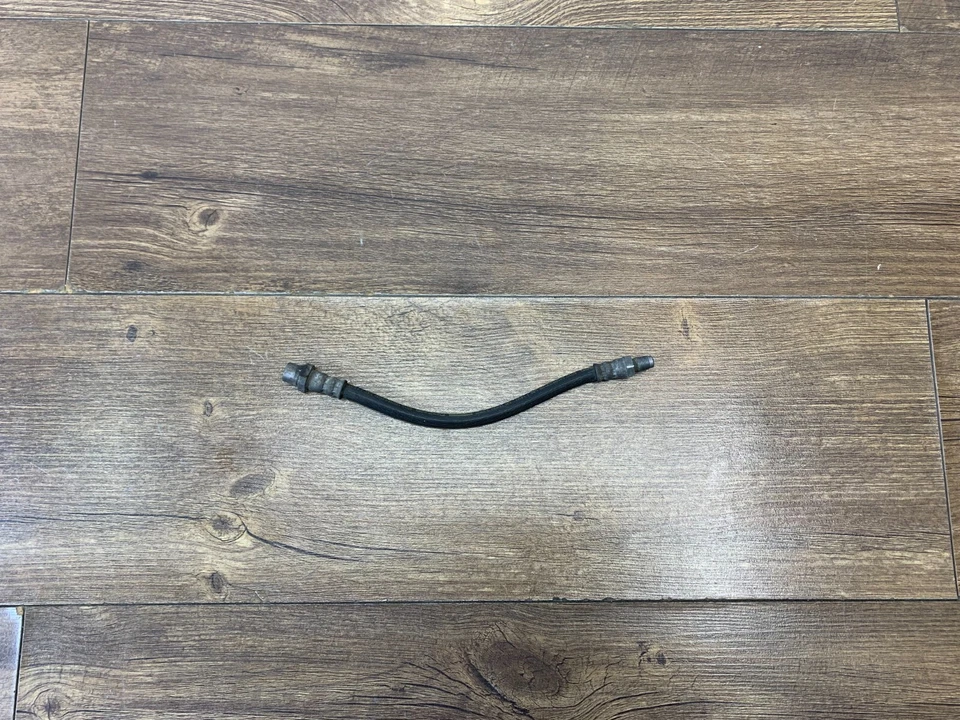 Línea de manguera de líquido de frenos de rueda trasera BMW X1 SUV 2013-2015 lado izquierdo o derecho E84 Foto 2 de 4