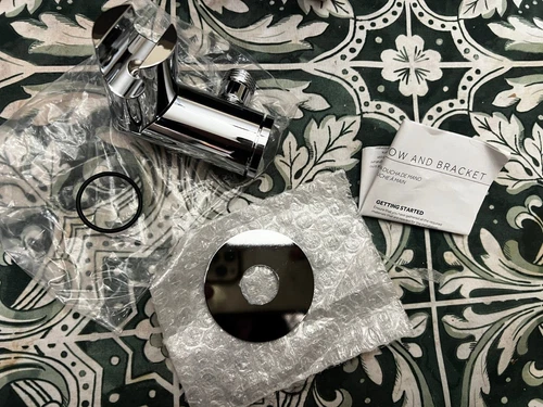 Signature Hardware 449974 Swivel Water Supply Elbow & Bracket for Hand Shower - Picture 1 of 5