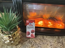 New McCormick Raspberry Extract 1 Oz. NON-GMO Made With Real Raspberry