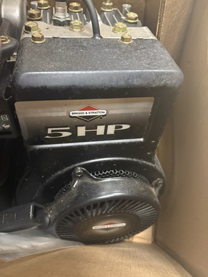 #ad 5HP Briggs and Stratton Single Cylinder L head Air Cooled Engine $300.00