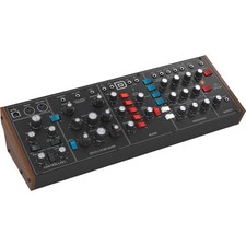 Behringer Model D Legendary Analog Synthesize...