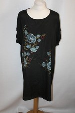 SIZE 16 BLACK FLORAL PRINT DRESS WITH STRETCHY LONGER BACK 8690