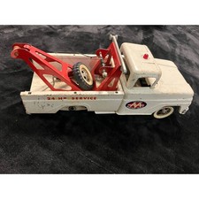 Vintage Tonka AA Wrecker Tow Truck Pressed Steel White Red 1960s USA Made 16in