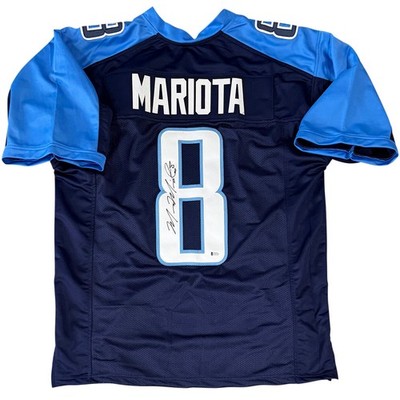 Marcus Mariota Autographed Tennessee (Navy Blue #8) Custom Jersey - Beckett