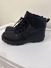 Nike Manoa Leather Boots Black Boys Size 6.5Y
