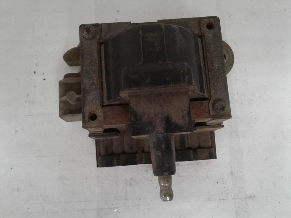 Б/у катушка зажигания подходит: 1987 Jeep Wrangler класса A - Изображение 2 из 4