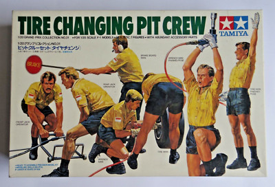 Tamiya 1:20 Scale F-1 Tire Changing Pit Crew #20031 NOS Open Box Japan 1992