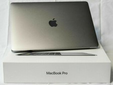 MacBook Pro 13,3 Zoll 512GB SSD,8GB Ram, 2,3GHz Intel Core I5, TouchBar 3 Zyklen