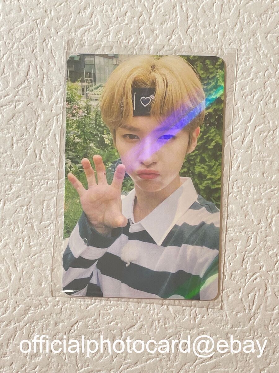 Stray kids NOEASY hologram Official Photocard POB benefit WD Stray kids NOEASY hologram Official Photocard POB benefit WD