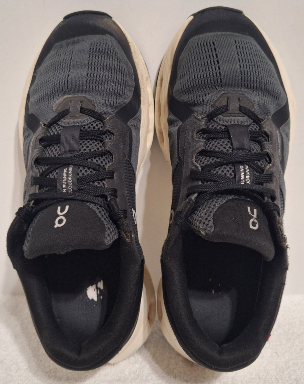 On Running Cloudrunner 2 Black/Eclipse Running Sh… - image 9