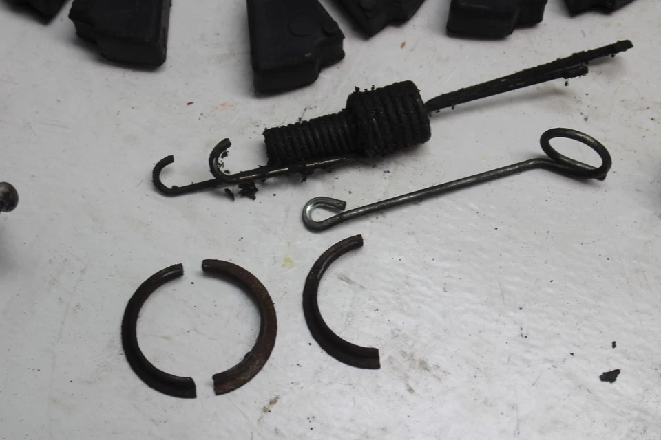 1997 - 2000 铃木 BANDIT 1200 GSF1200S 零件和硬件 批量 — 第 3/4 张图片