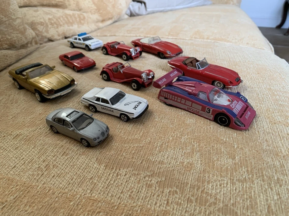 Dinky, Corgi, Matchbox And Tekno Model Jaguar Cars 20 In Total. - Image 3 of 4