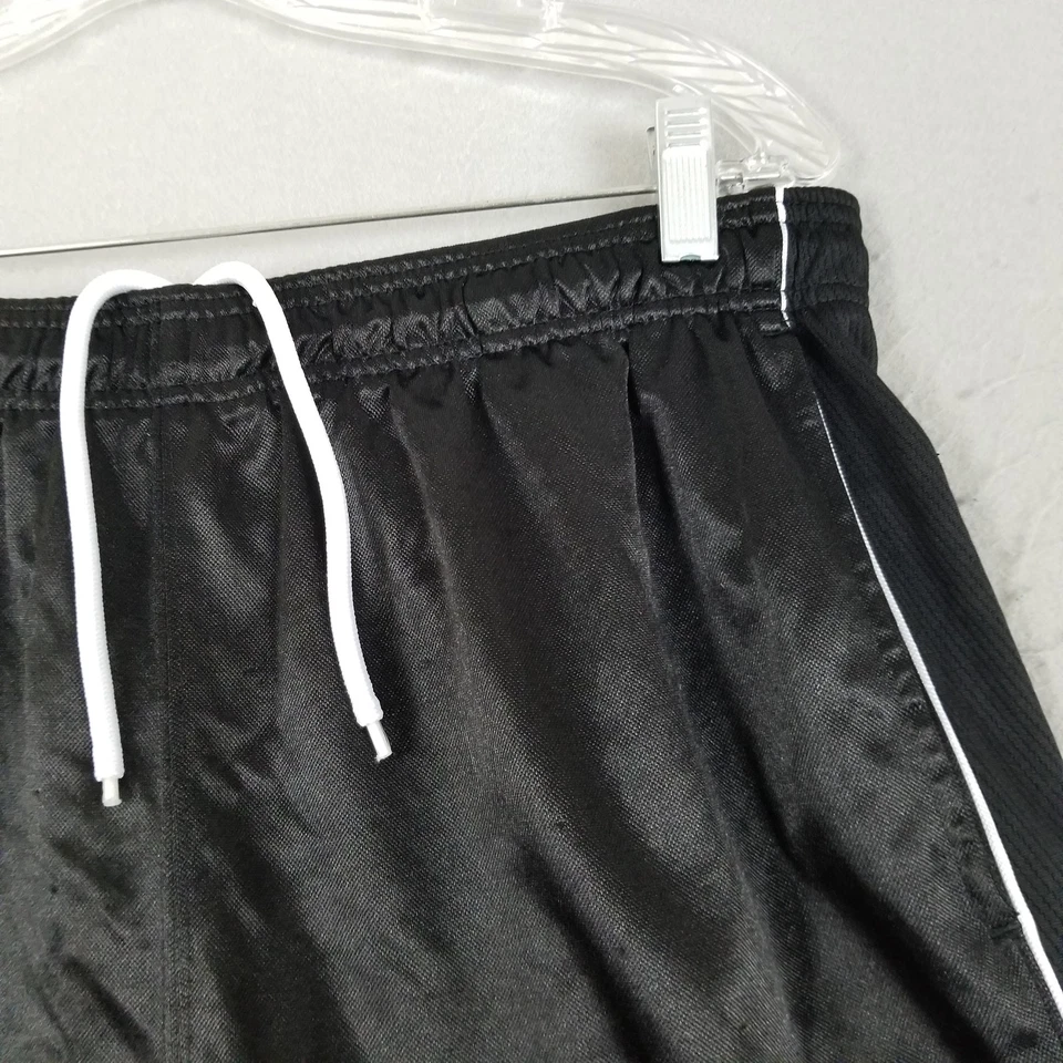 Мужские баскетбольные шорты AND1 XL черные белые из полиэстера с сеткой с карманами для спортзала - Изображение 3 из 4