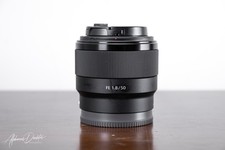 Sony FE 50mm f/1.8 Lens (Sony E Mount)
