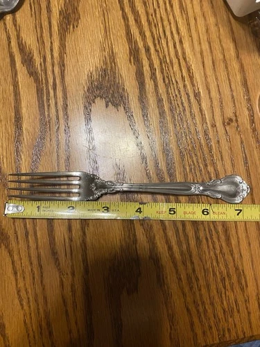 STERLING SILVER GORHAM CHANTILLY 7 Inch BACK MONOGRAM DINNER FORK PRE-OWNED .925