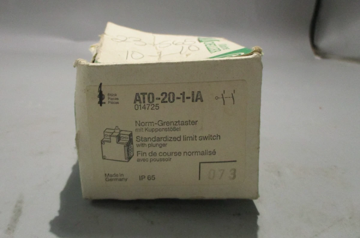 NEW MOELLER ATO-20-1-IA LIMIT SWITCH