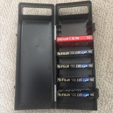 VNTG RS BRAND PLASTIC CASSETTE TAPE STORAGE CASE W/5 NEW BLANKS HOLDS 15 TAPES