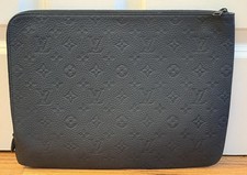 Louis Vuitton Astuccio Voyager Pouch Monogram Taurillon MM 