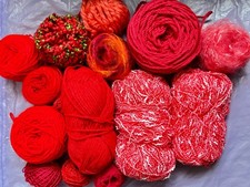 RESTPOSTEN KONVOLUT VERSCHIEDENE GARNMIX (Mohairwolle ausgefallen Boucle Acryl) rot 345g